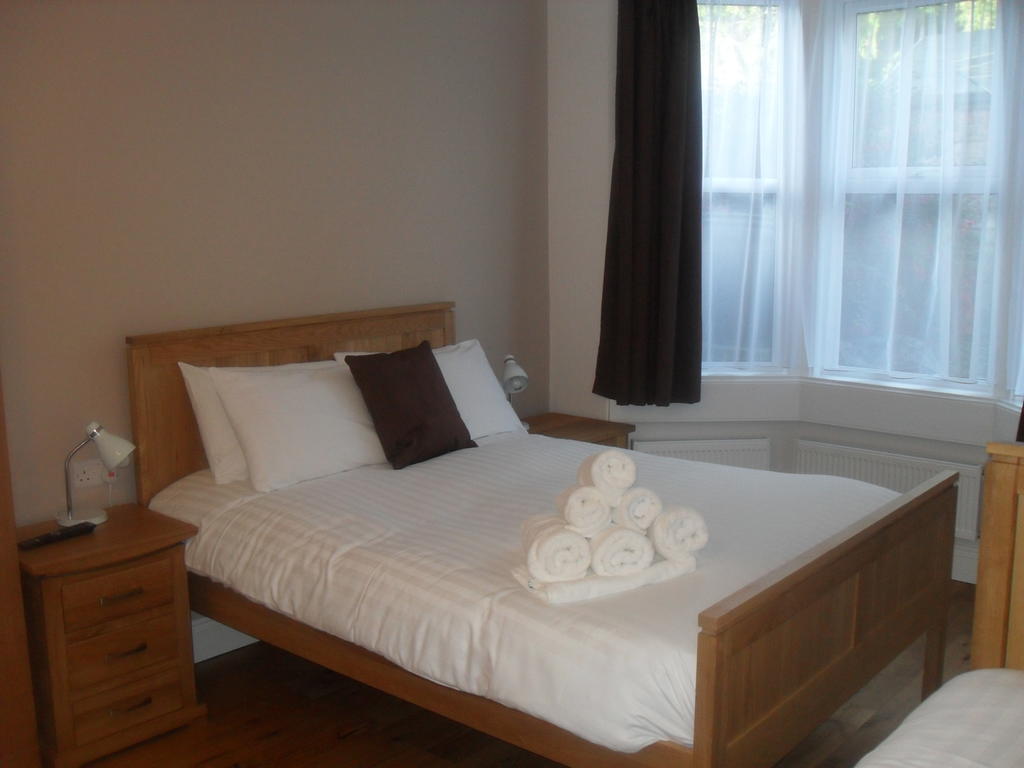 Albany Guest House Bath Pokoj fotografie